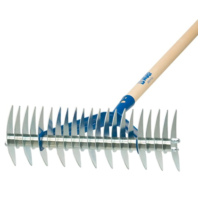 Vendita online Rastrello aeratore a 32 denti con manico